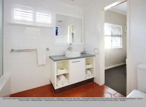 3 Bedroom Bungalow - Image 3