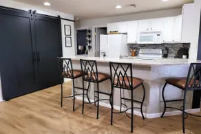 Luxury Lakefront Family Condo with Boat Slip - Image 4