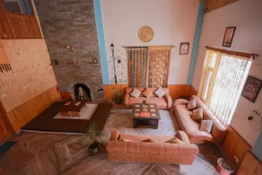 5 Bedroom with attached bathroom with Kitchen - Image 2