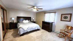 King Bed Suite-The Copper House - Image 3