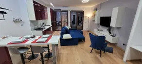 Luxury Apartment 23 - Image 2