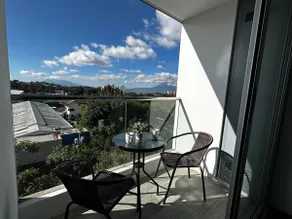 *New* Apt. Zone 14 Good Location in the City - Image 4