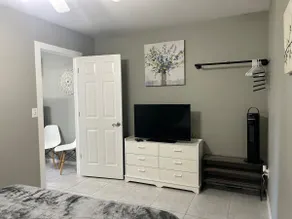 Eco-friendly Private Apartment - Image 4