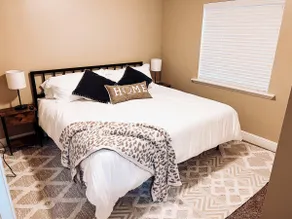 2bd basement apartment w/hot tub - Image 4