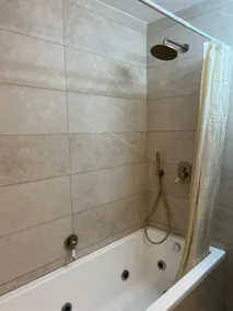 Dnine7 Boutique Apartment - Image 3