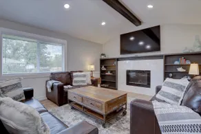 Modern 5BR - Large Yard + BBQ + Game Room - Image 5