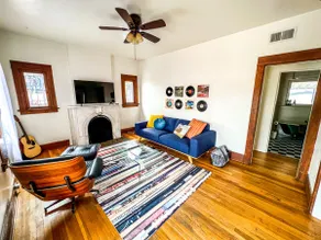 Cheerful Bungalow - 2 min -> U Of A/Downtown - Image 4