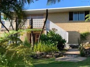 Mullumbimby Mid Century Modern - Image 2