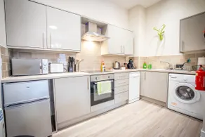 Cawdor Apartment - Image 4
