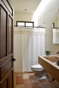 Large Apartment With Classic Design at Downtown - Image 5