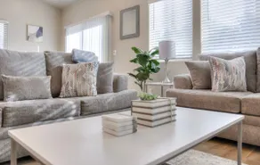 Serene Home near Airport- NO Cleaning Fee - Image 3