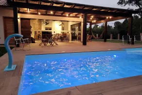 House with pool and sand court on Torres Beach - Image 2