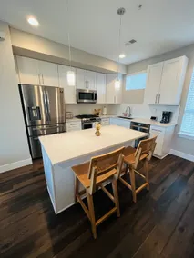 WOW! Modern Townhome w/ Rooftop Hot Tub! - Image 4