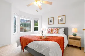 4b2b Unit @Whidbey Island | Panoramic Water View - Image 4