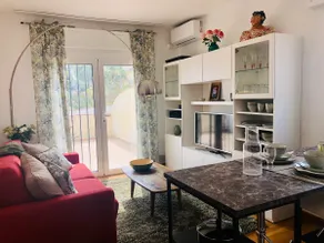 Sunny ground-floor flat nearby La Fustera beach - Image 3