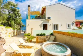 Villa Nikolakis Kerasia, on the beach - Image 4