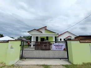 Homestay Kemaman Fyna07 Banglo Mewah 5 KM Dari Pantai Kijal - Image 2
