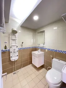 ~ Hai Ri House ~ Private space with sea view and sunrise, close to the city, night market, beach (private home) - Image 2