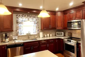Windham- beautifully renovated 4BR home - Image 5