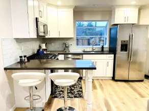 Newly Built | Modern 1BR/1BA Private Cottage - Image 4
