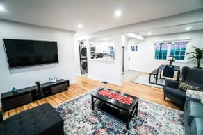 3-Bedroom Newly Modernized Apt - Image 4