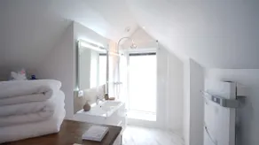 100 m2 loft with private hot tub - Image 4