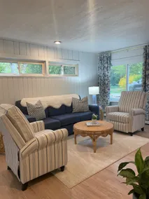 New listing! Lake MI access! - Image 3