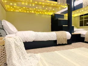 Cozy Home~HotTub~120\" LaserTV - Image 5