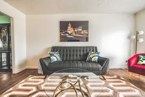 Cheerful 2 bedroom home in the Village! - Image 4