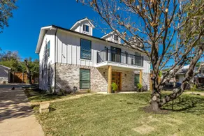 Cottonwood Lake House - Image 2
