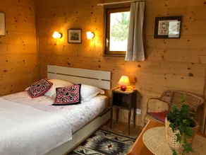 ”Cabin in the meadow” - Image 4