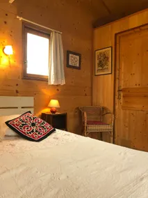 ”Cabin in the meadow” - Image 5