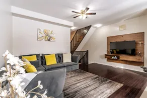 Modern Elegance ~ w/ Workspace, Garage & Near Park - Image 4