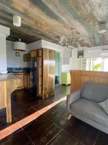 Bespoke Unit. - Image 2