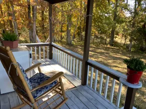 Gina's Cabin - Image 4