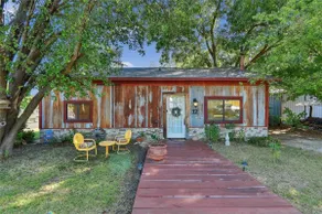 Lake Texoma• Walk to Beach• King Bed• Family Ready - Image 2