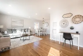 Beautiful Home*Good Area*4BDR/2B - Image 2
