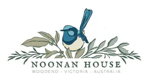 Noonan House, 5 bedrooms. Hop & skip to town - Image 2