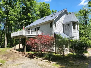 Charming 3 Bedroom mountain house - Image 2