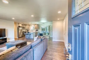 Ravishing Rambler Home! Garage / Close to Airport - Image 2