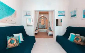 3bedroom villa plus 3 pools. Ideal for 8-12ppl - Image 5