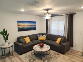 Modern & Spacious Retreat with Private Pool! - Image 2