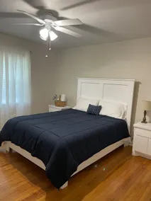 3BR/3 bath home with pond - Image 4
