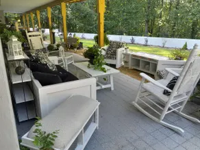 Peaceful, private retreat overlooking woods - Image 5