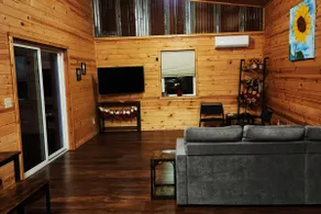 Jolly Ranch -Canyon Lake, Hill Country, &pet yard - Image 5