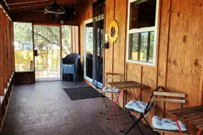 Jolly Ranch -Canyon Lake, Hill Country, &pet yard - Image 2