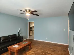 Clean and Pet Friendly near Mercy, MSU, Bass Pro - Image 5