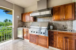 Stunning, spacious home VIP access - private beach - Image 4