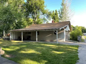 Grandmas Valley Hideaway - Image 3