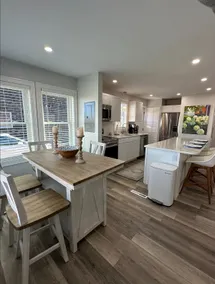 \"America's Cup\" Beach Cottage - Image 4